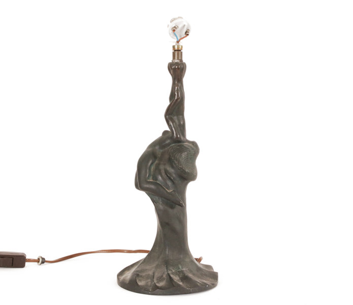 Bordslampa, Halvar Friesendahl, 1900-talets första del_12256a_8dc2d9be06828b3_lg.jpeg