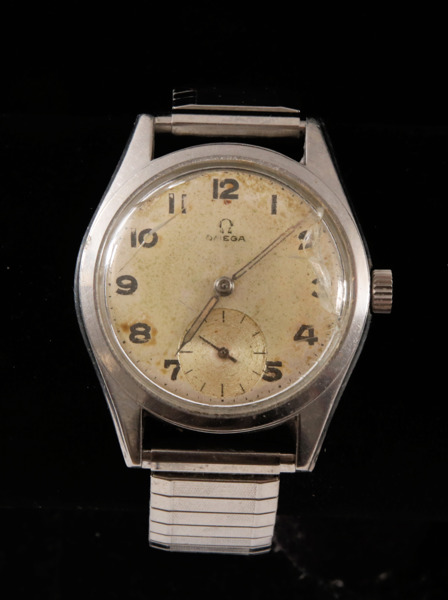 Herrarmbandsur, Omega, omkring 1900-talets mitt