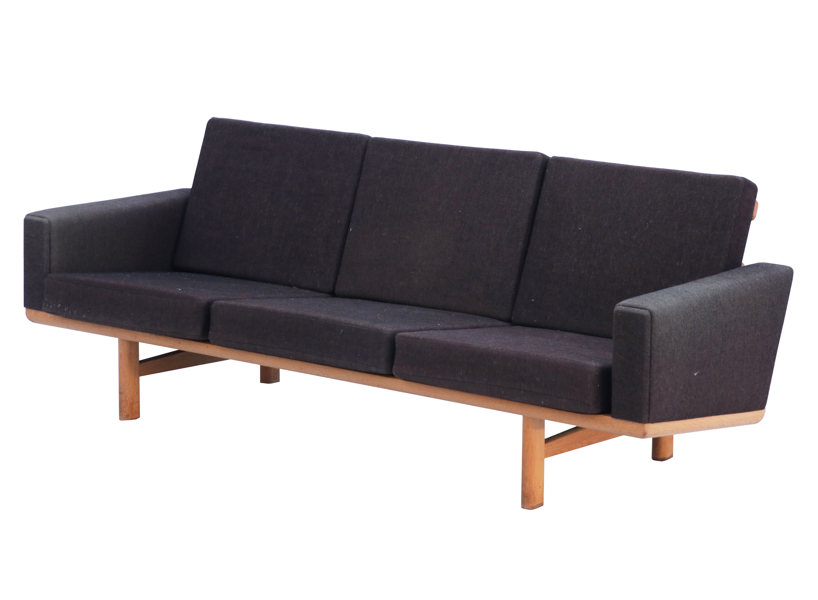 Soffa, "GE236/3", Hans J. Wegner för Getama, Danmark