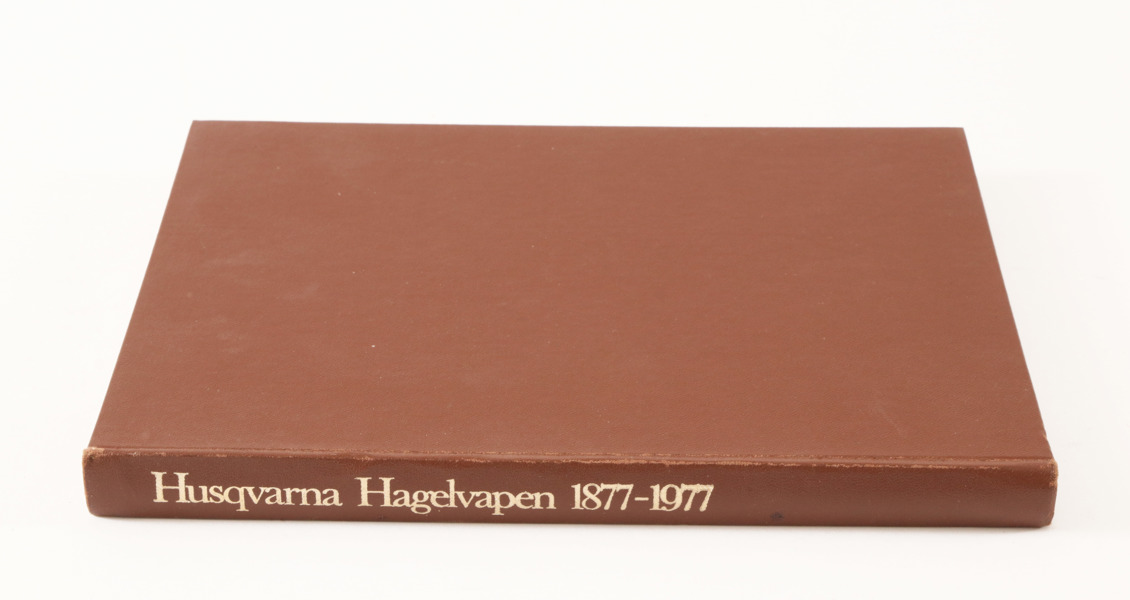 Bok, "Husqvarna Hagelvapen 1877-1977"