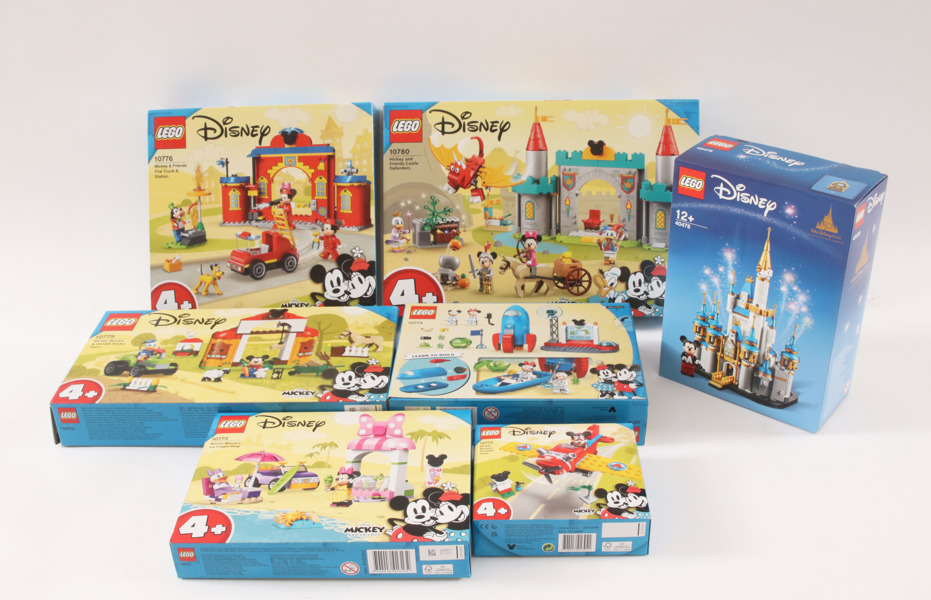 Kartonger med LEGO 7st, Disney