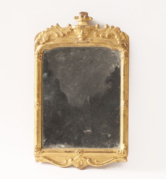 Spegel, rokoko, 1700-talets andra hälft_16682a_8dc593d416d2a8a_lg.jpeg