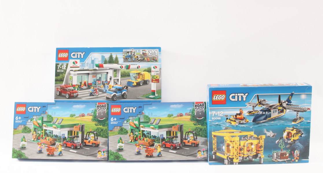 Kartonger med LEGO 4st, City