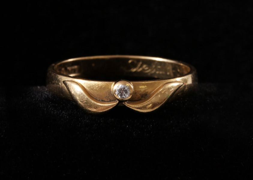 Enstensring i 18k