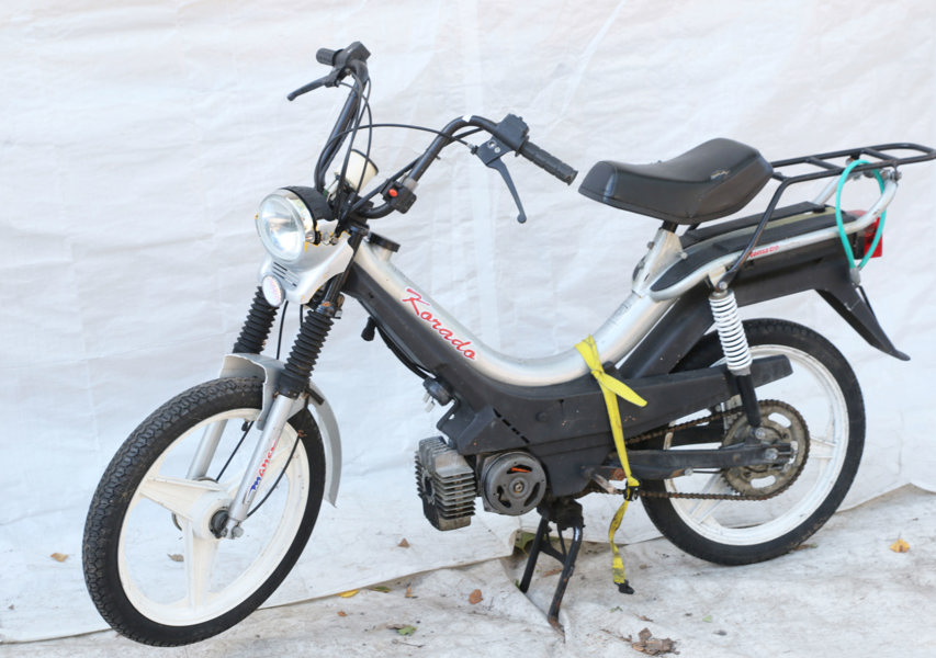 Moped, Korado