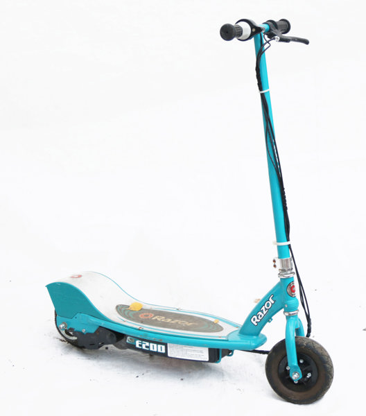 Elscooter, Razor, E200