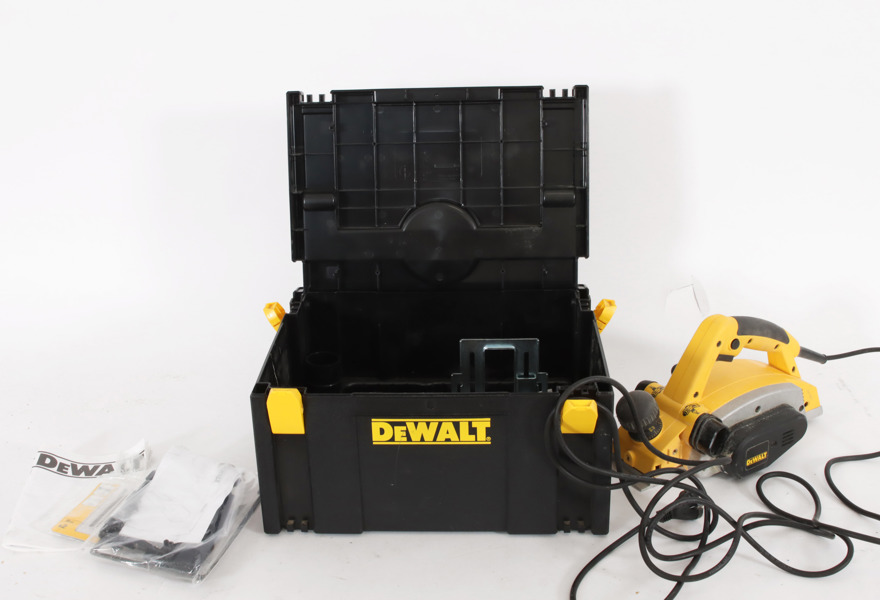 Elhyvel, DeWalt, DW678E