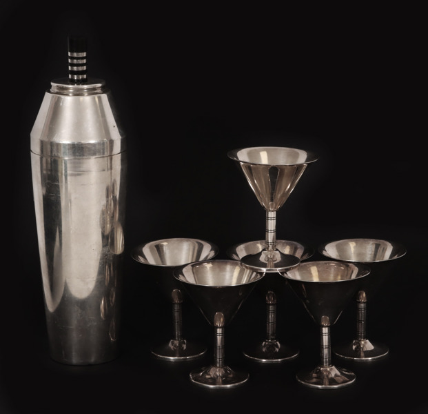 Shaker med 6st cocktailglas, 1900-talets första hälft