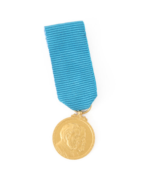 Medalj i 18k, Sporrong