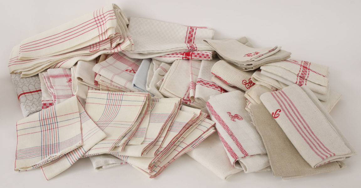 Parti handdukar, mestadels linne