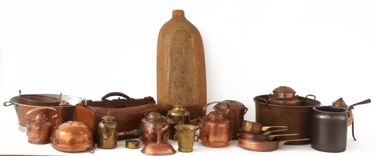 Parti koppar- och mässingsföremål, m.m.