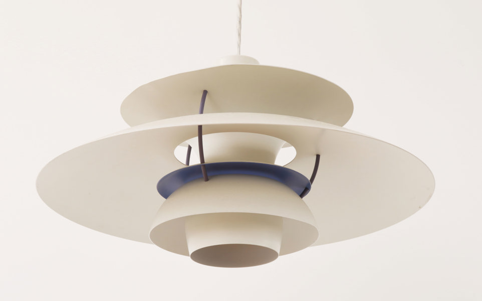 Taklampa, "PH-5", Poul Henningsen för Louis Poulsen, Danmark