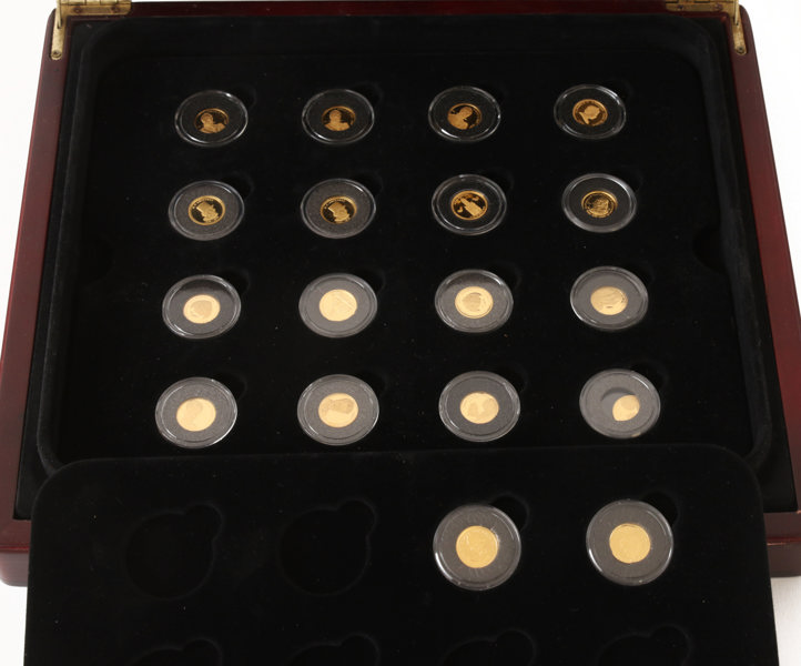 Samling guldmynt 18st, "Världens minsta guldmynt"