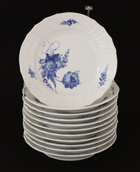 Förrättstallrikar 11st, "Blå blomster", Royal Copenhagen