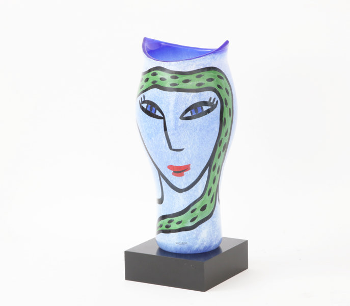 Vas, "Open Minds", Ulrica Hydman Vallien för Kosta Boda