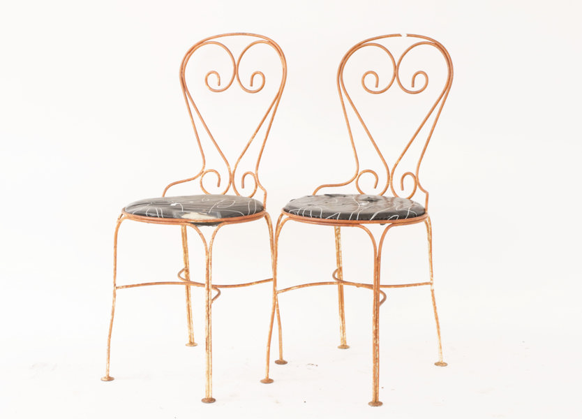 Caféstolar ett par, omkring 1900-talets mitt