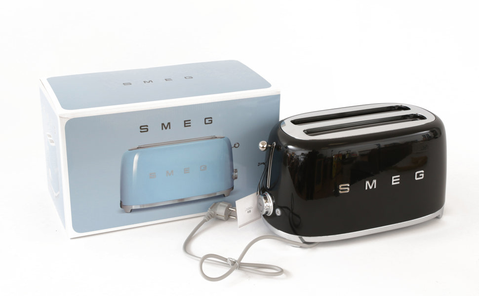 Brödrost, SMEG, modell TSF02BLEU