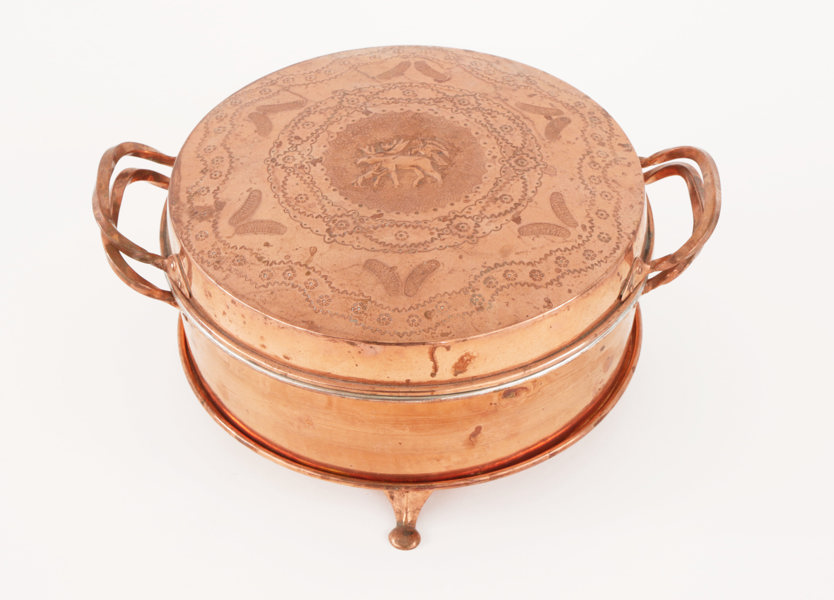 Kärl med lock, Jämtslöjd, daterad 1921