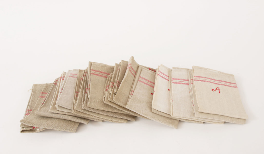 Handdukar i linne 20st