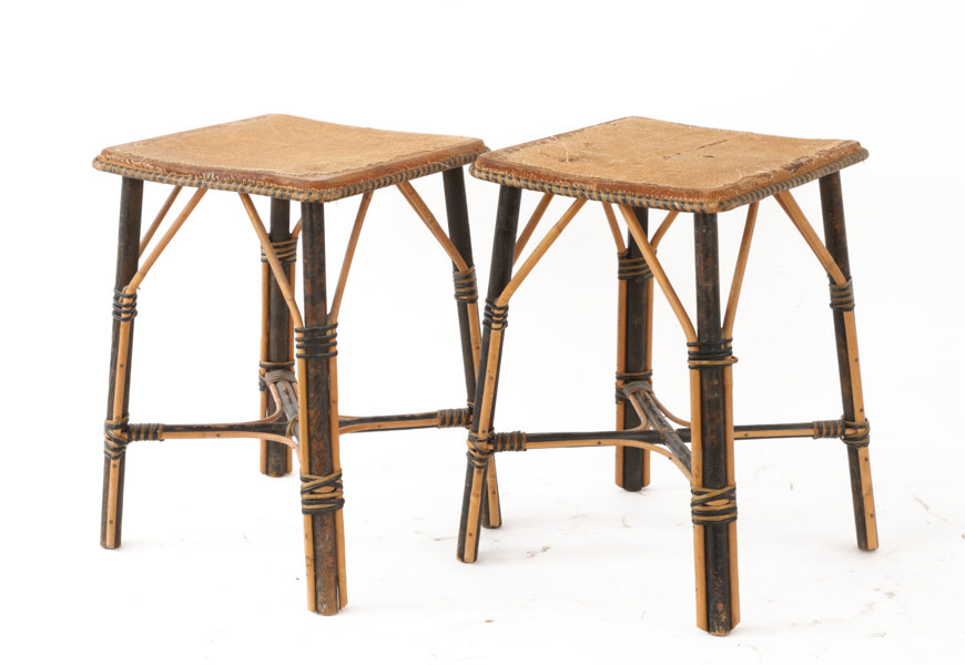 Pallar ett par, kolonialstil, 1900-talets början