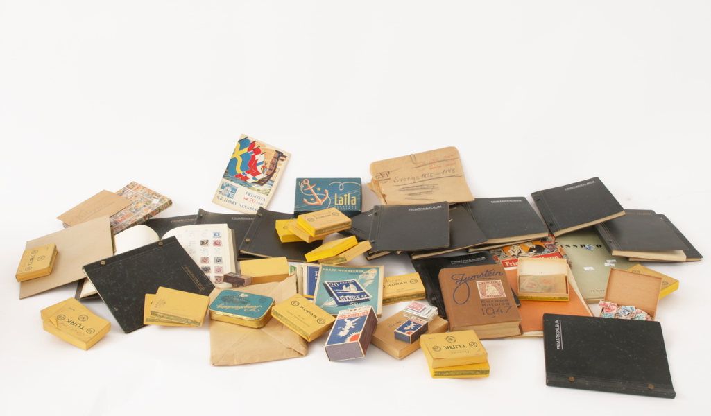 Parti frimärken, svenska samt utländska, bl.a. 18/1900-tal