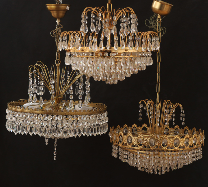 Ljuskronor 3st, 1900-talets slut