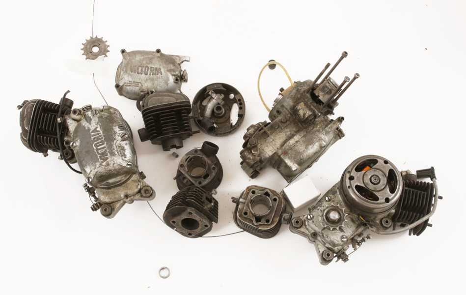 Parti mopedmotorer och delar