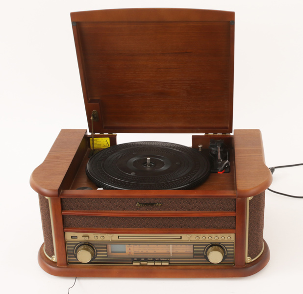 Mediespelare, Soundmaster, modell NR-513A