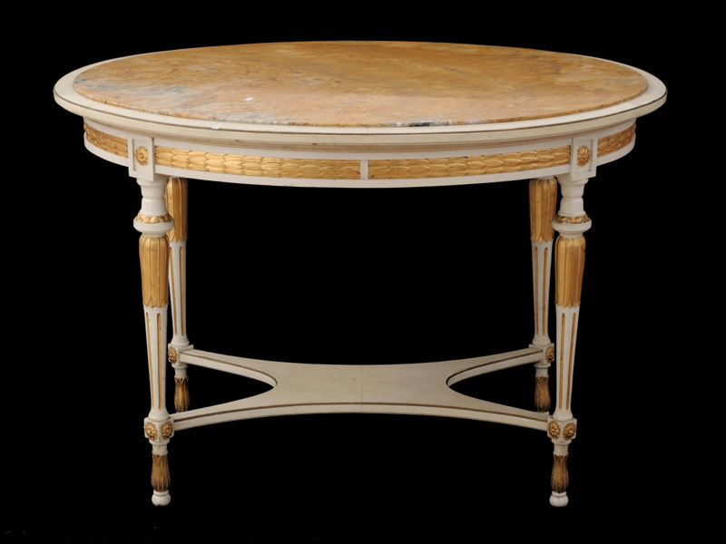 Salongsbord, gustaviansk stil, 1900-talets början