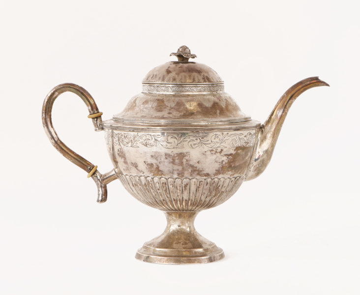 Tekanna i silver, sengustaviansk, 1821