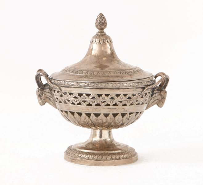 Sockerskål med lock, Louis XVI, Augsburg, Tyskland, 1700-talets slut
