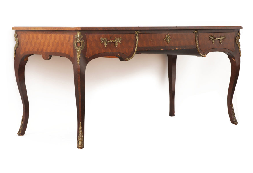 Skrivbord, rokokostil, 1900-tal