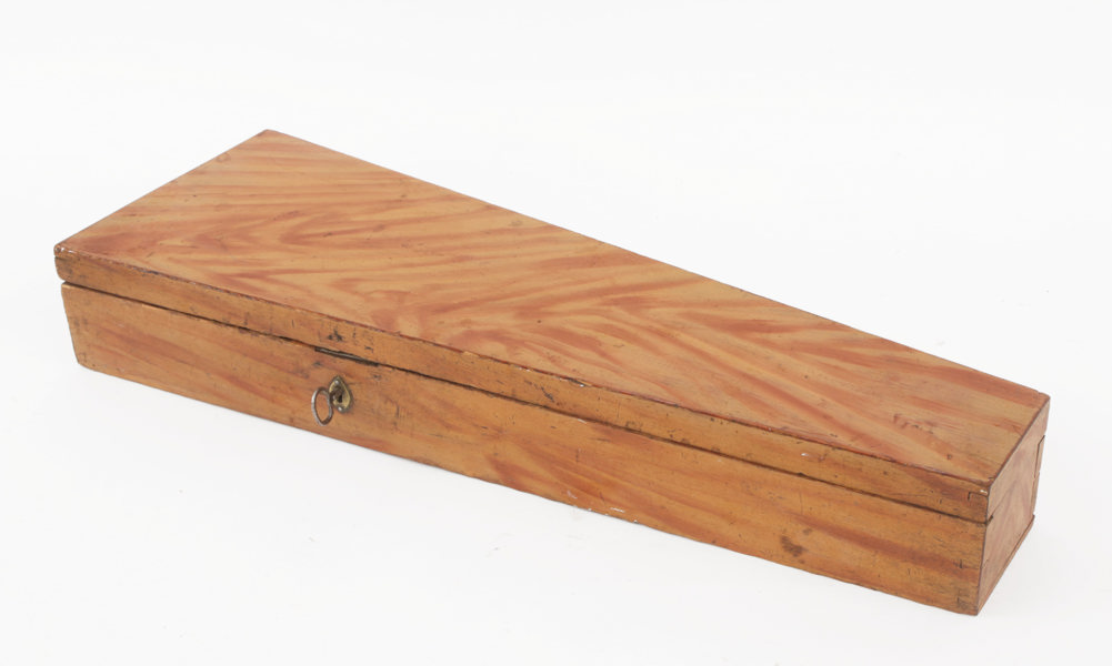 Fiol med låda, 1800-tal