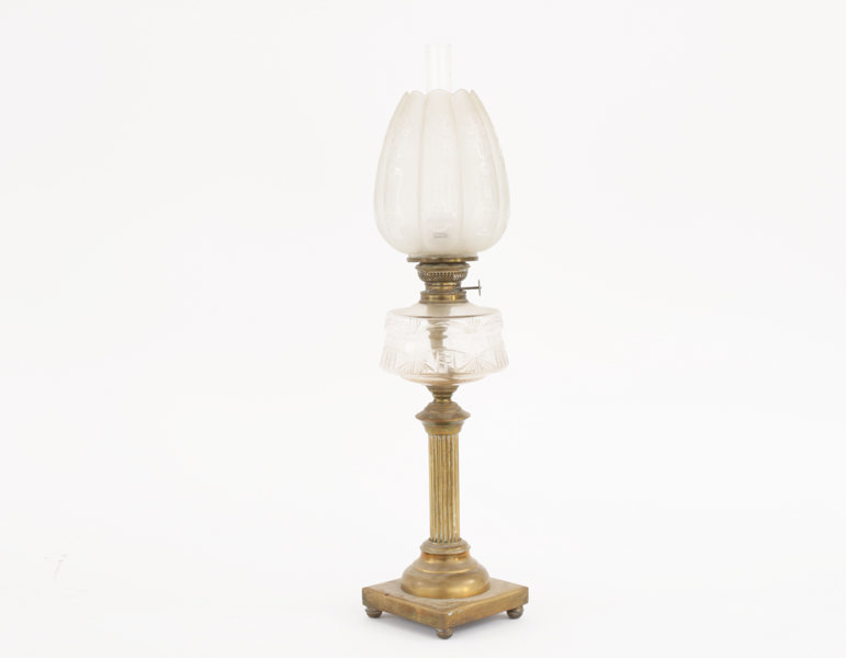 Bordsfotogenlampa, omkring år 1900