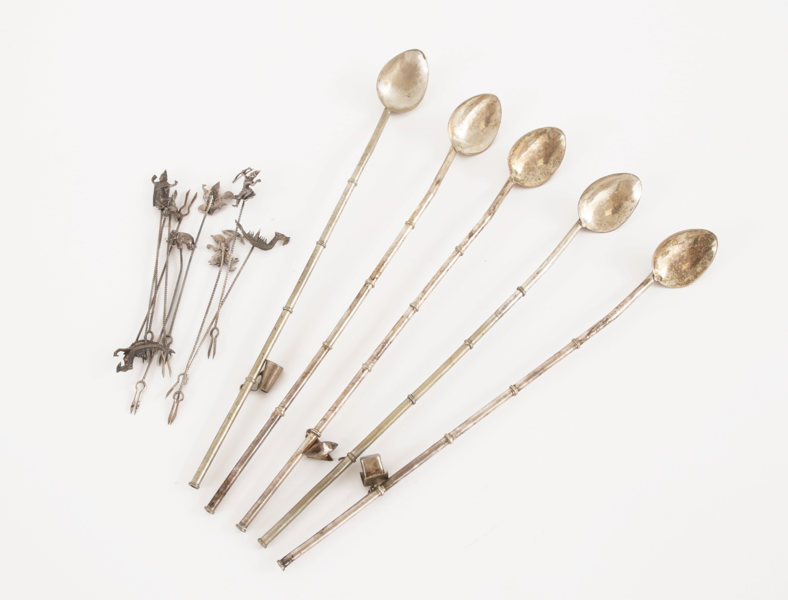 Parti 14 delar, troligen silver