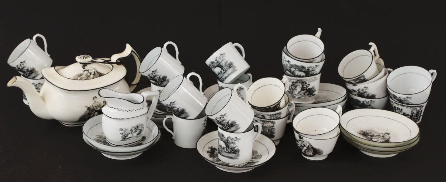 Parti kaffegods, bl.a. Davenport, 1800-talets första hälft