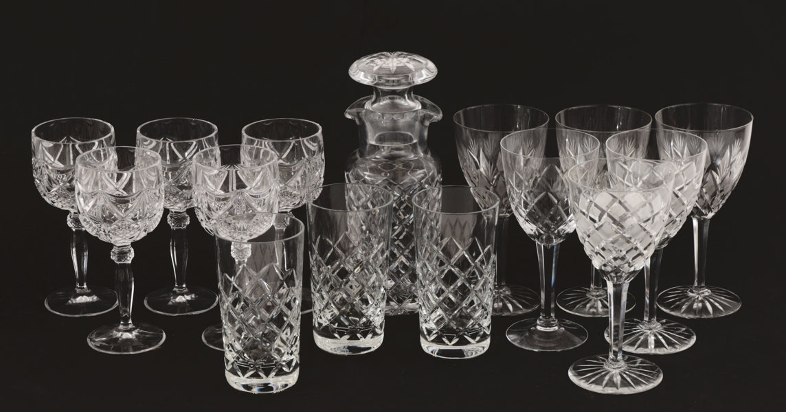 Glas 15 delar, mestadels kristall