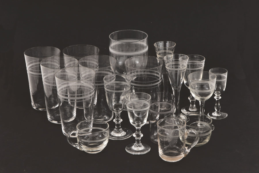 Glas 18 delar, Rydbergsmodell, 18/1900-tal