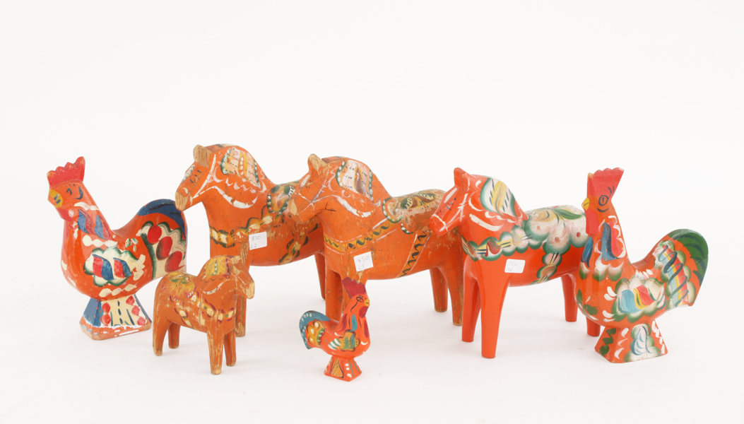 Dalahästar och tuppar 7 delar, bl.a. omkring 1900-talets mitt