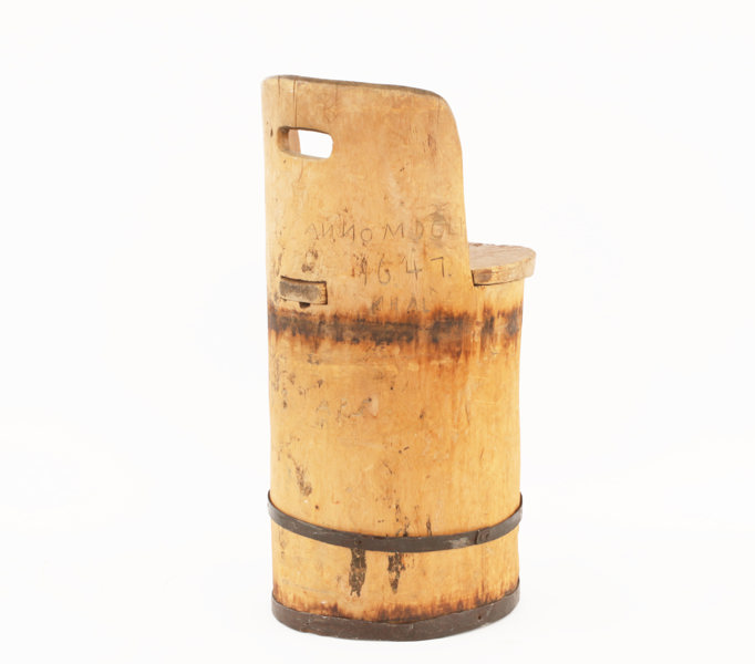 Kubbstol, allmoge, daterad 1647, 1753