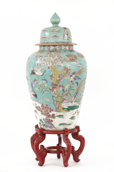 Urna med lock, Kina 1900-tal