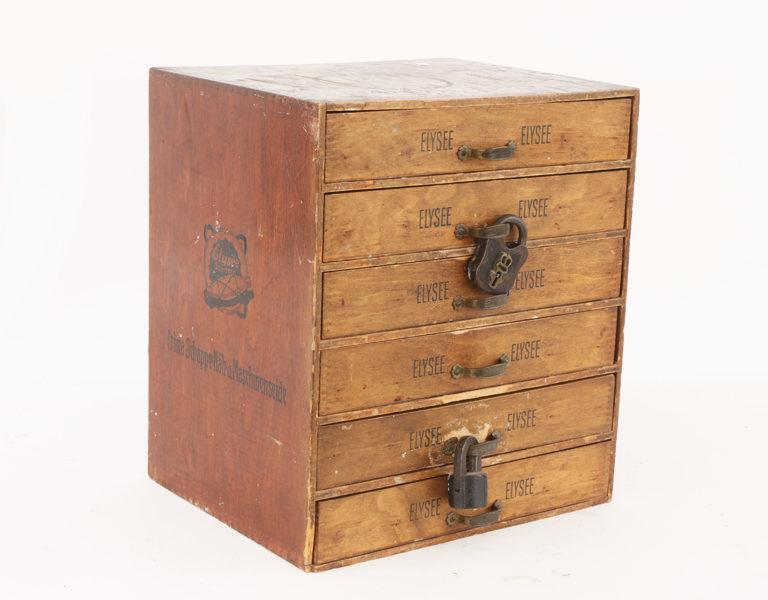 Sytrådslåda, Elysee, 1900-talets första hälft