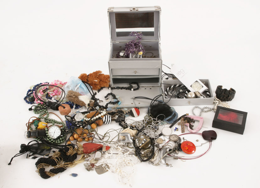 Parti bijouterier, bl.a. silver