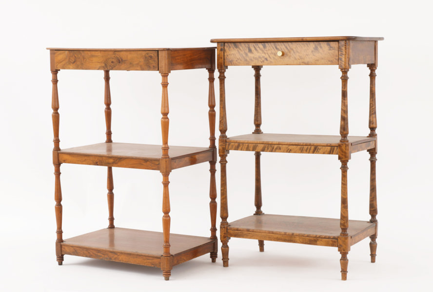 Nattduksbord 2st, omkring år 1900