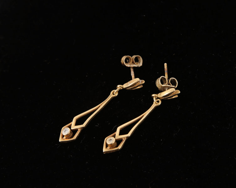 Örhängen ett par, 18k