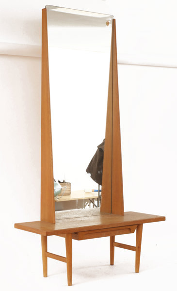 Hallmöbel, 1900-talets andra hälft