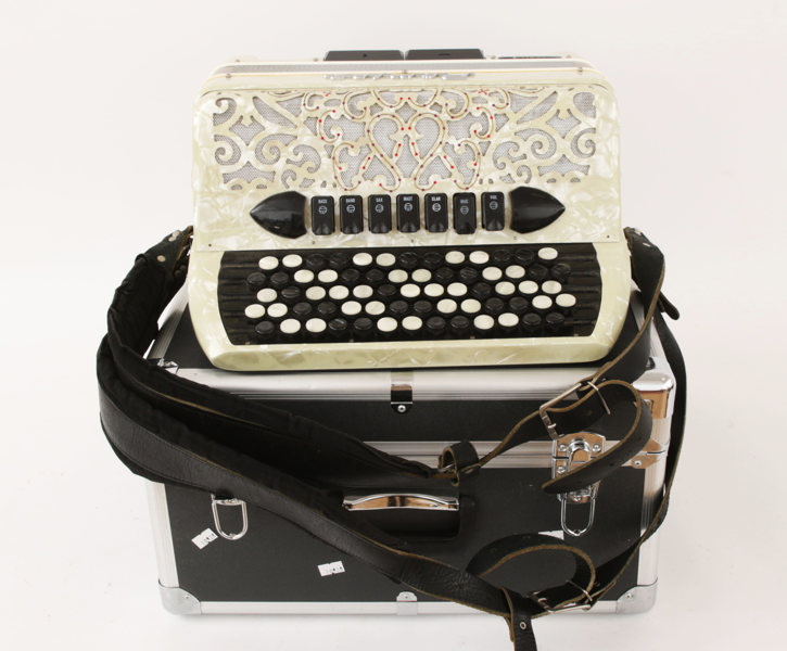 Knappdragspel, Rämjes Junior