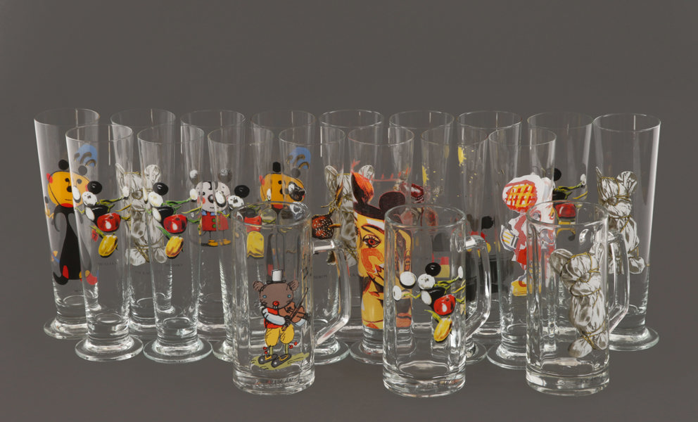 Glasservisdelar 18st, Lasse Åberg