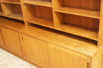 Bokhylla i två sektioner, Virserums Nya Möbelfabrik, 1960-tal
