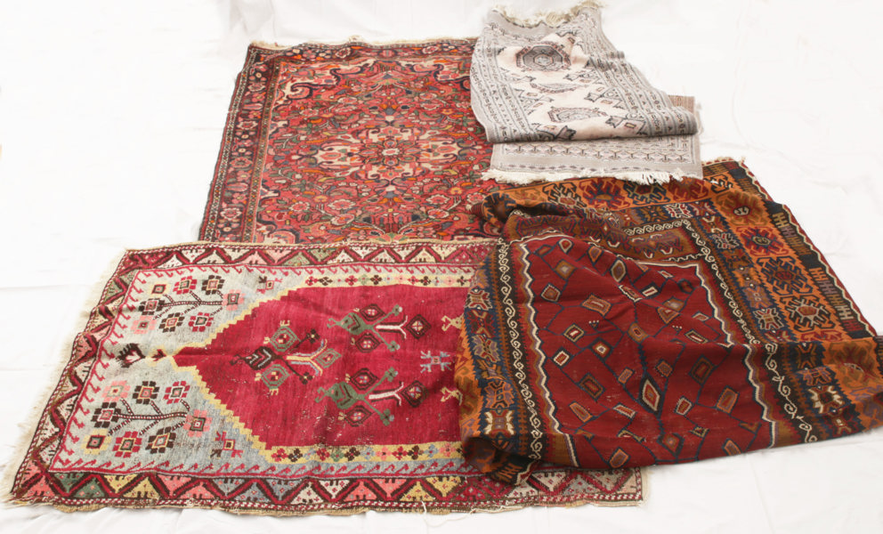 Handknutna mattor 4st